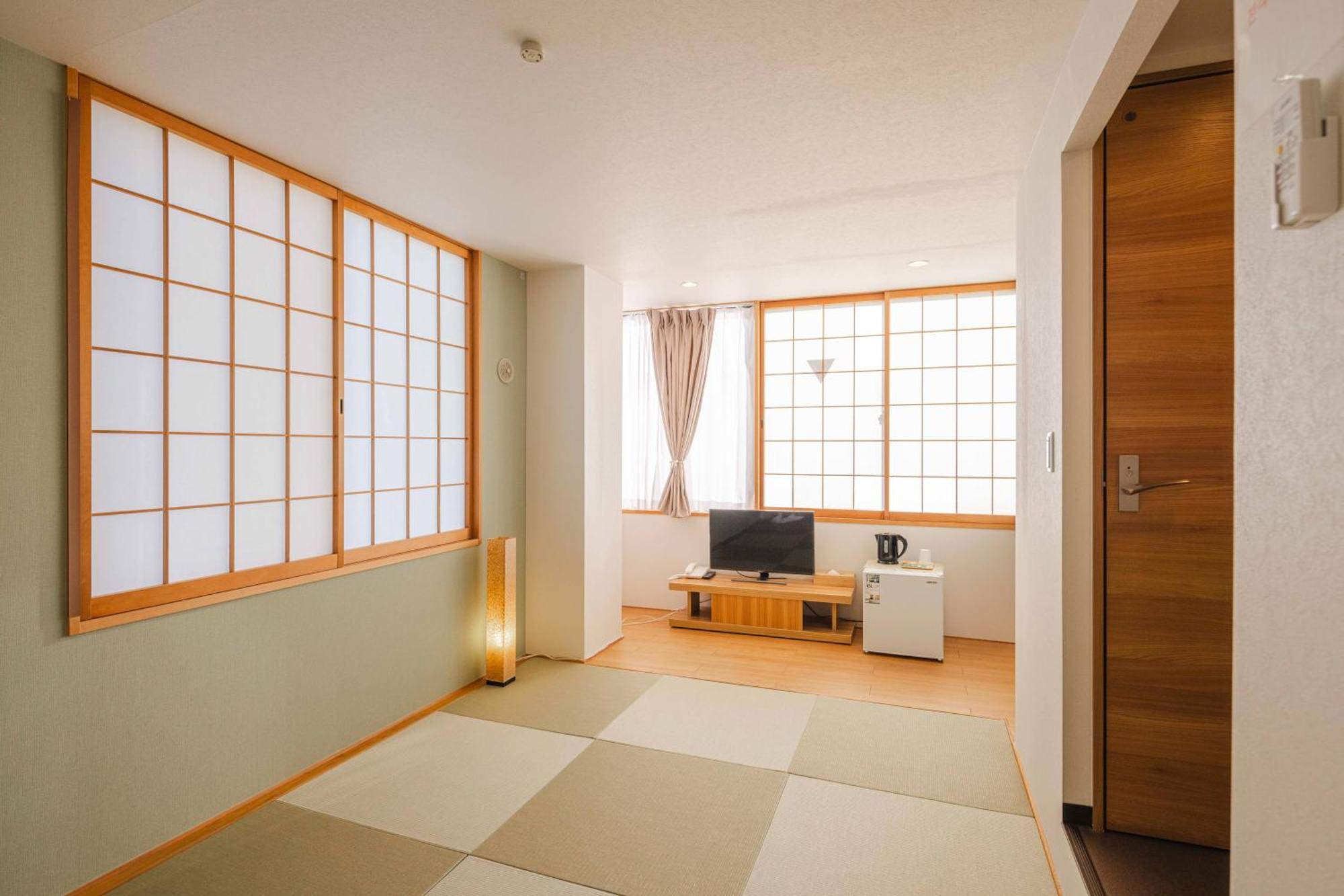 Miro Hotel Momodanikoen-Mae Osaka Habitación foto