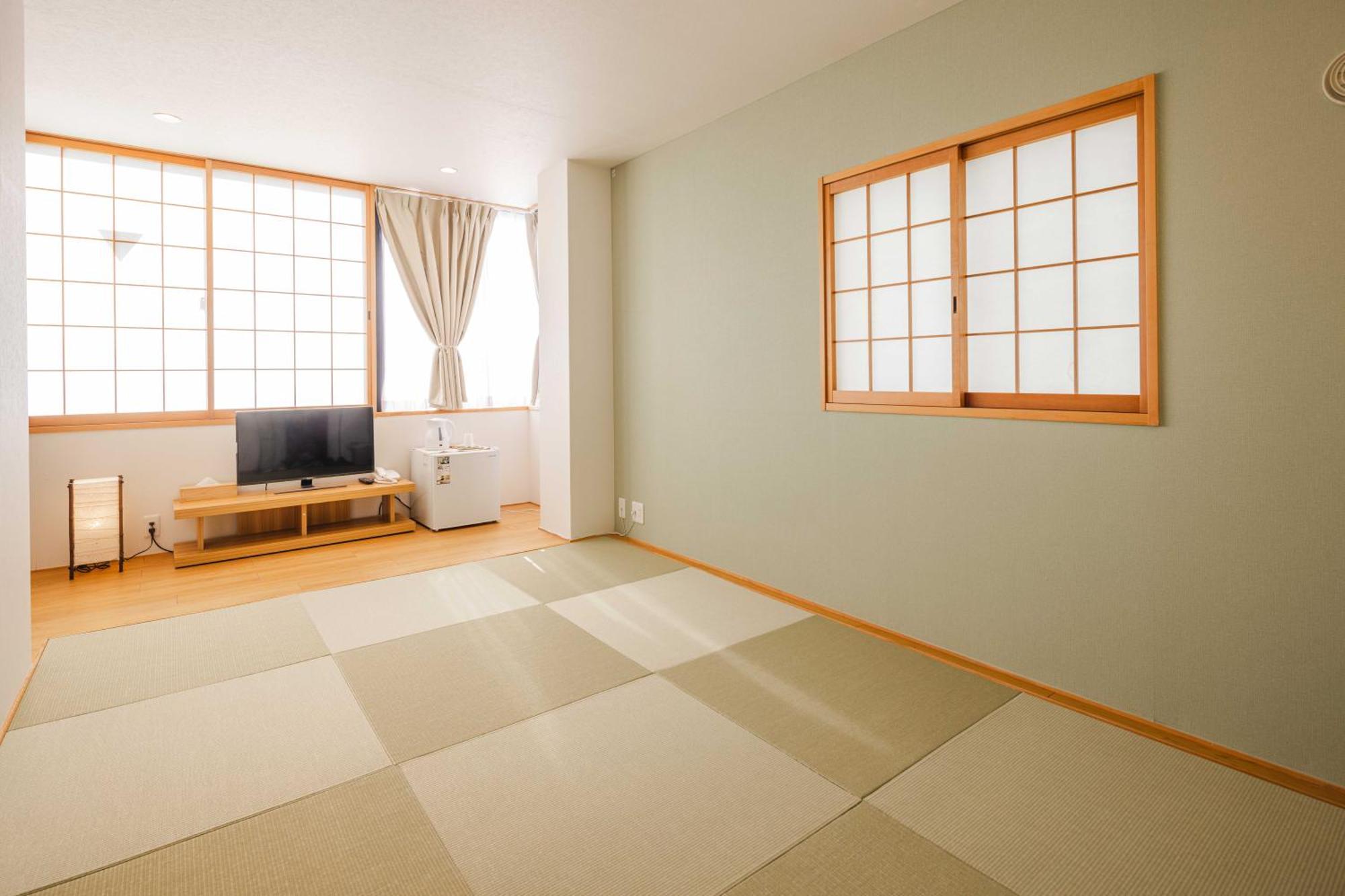 Miro Hotel Momodanikoen-Mae Osaka Habitación foto