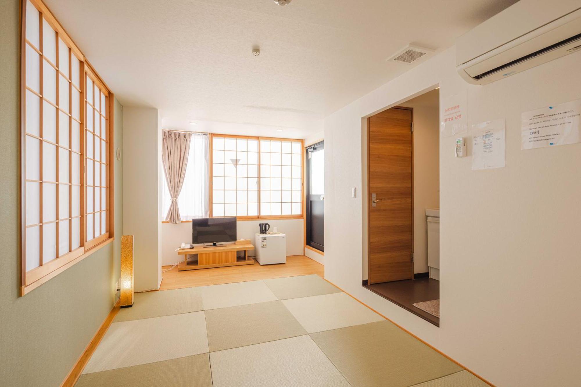 Miro Hotel Momodanikoen-Mae Osaka Habitación foto